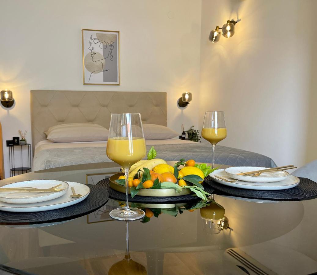 Holiday Home Mirela Оребич Экстерьер фото